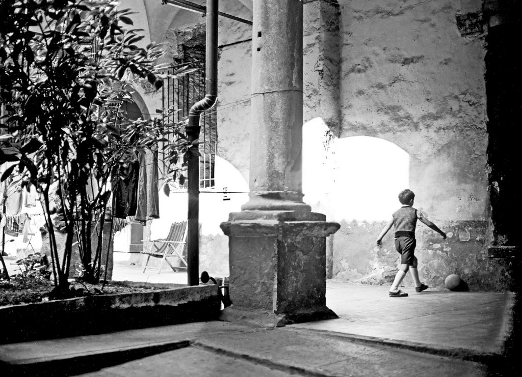Bernd Scheffer, "Jetzt", Schwarz-Weiß-Fotografie, 45 x 30 cm, 180 EUR